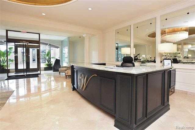 111 Willits St - Photo 3 of 25