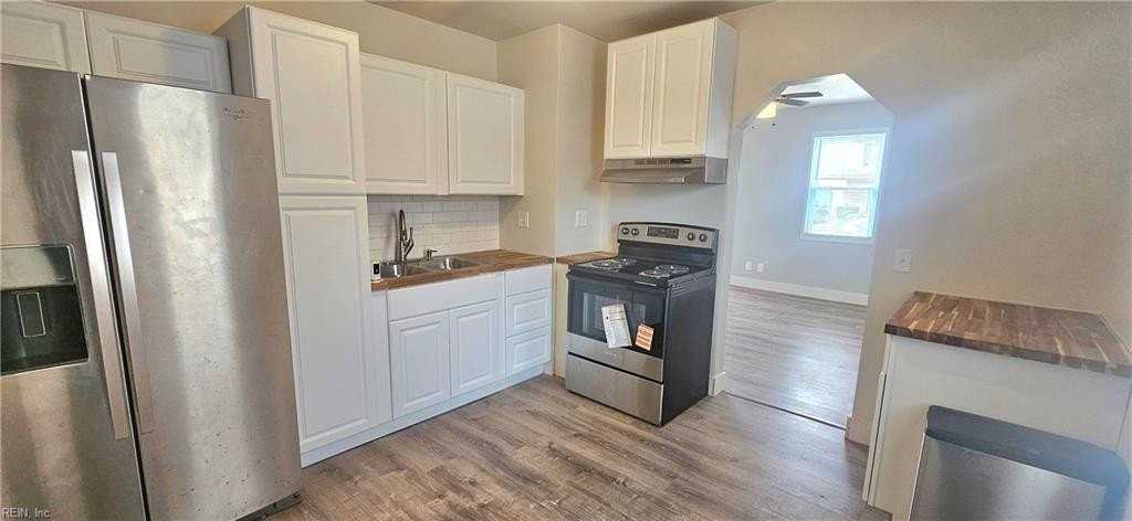 9210 Phillip Ave - Photo 3 of 12