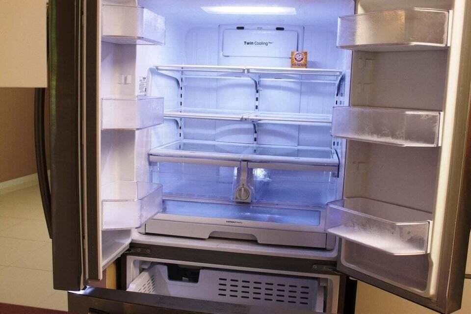 221 Bilbao St - Photo 7 of 17