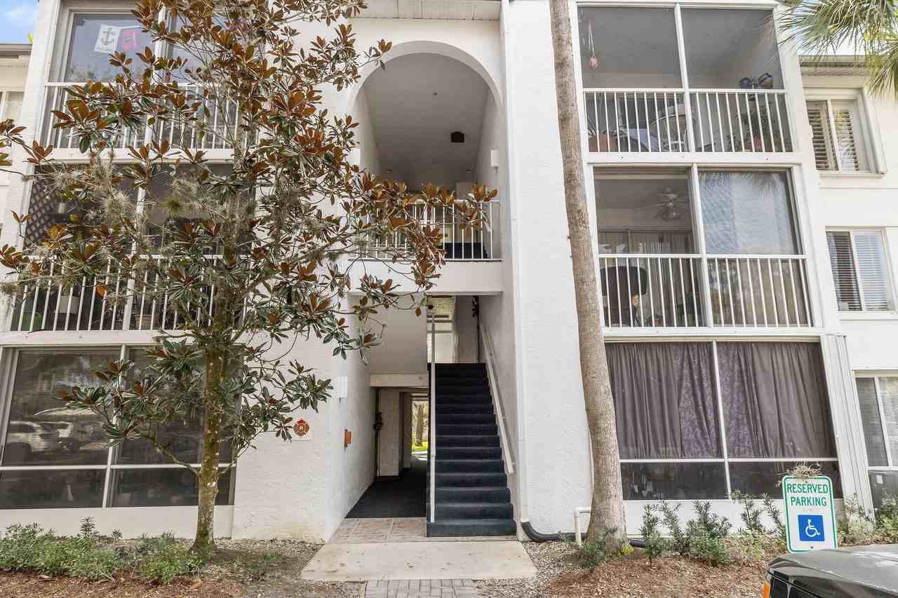 2502 Se Anchorage Cv #E3 - Photo 2 of 40