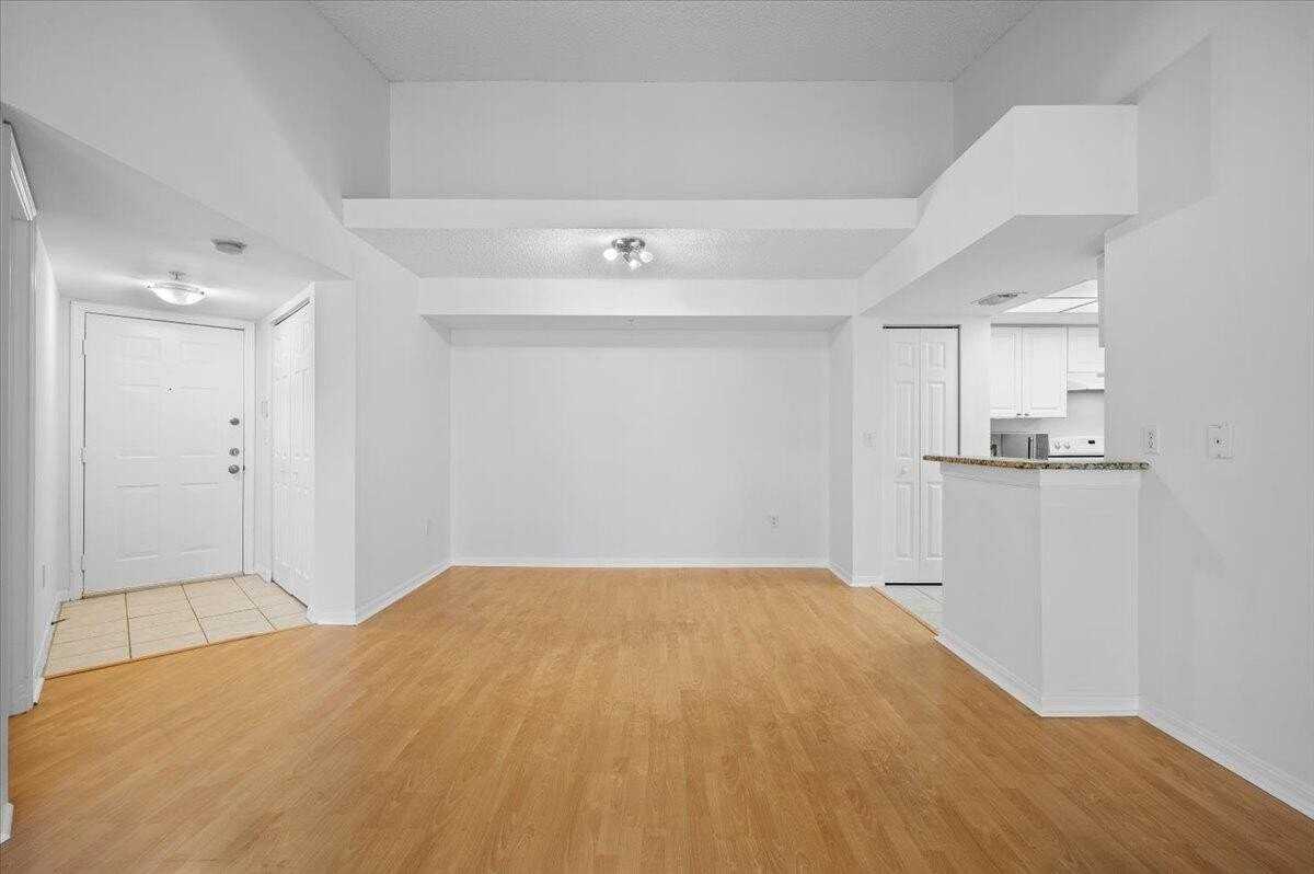 200 Crestwood Ct N #211 - Photo 4 of 24