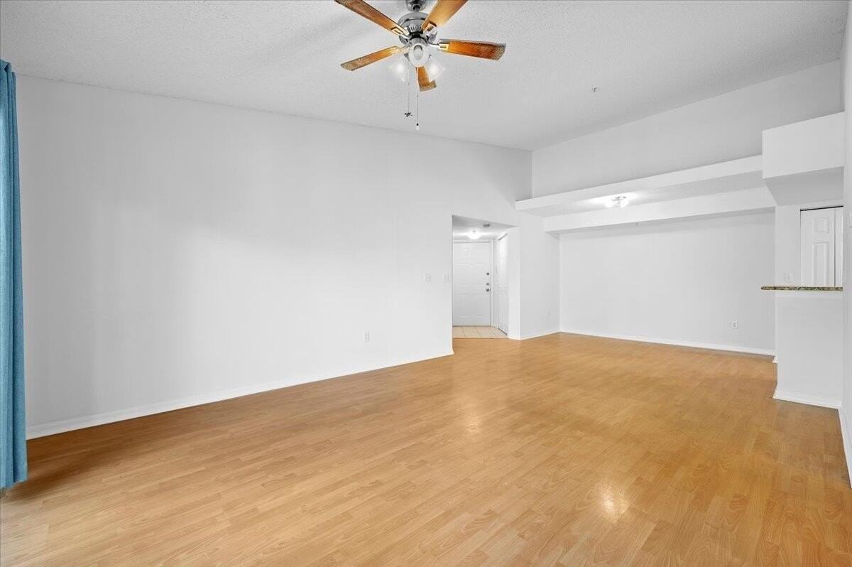 200 Crestwood Ct N #211 - Photo 6 of 24