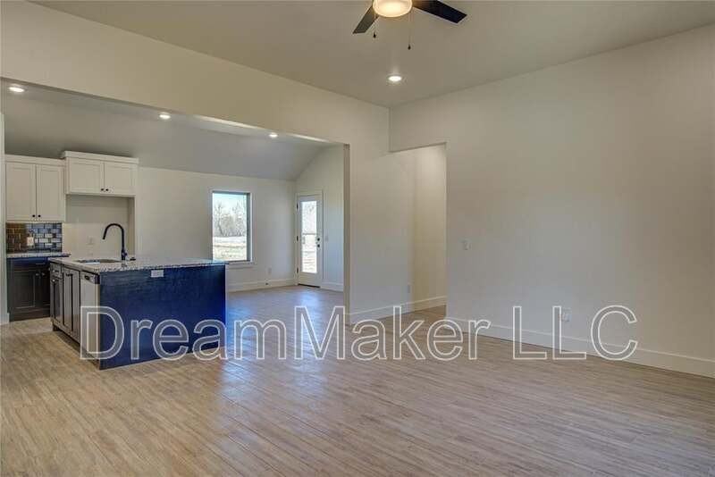 138 Trimble Dr - Photo 6 of 36