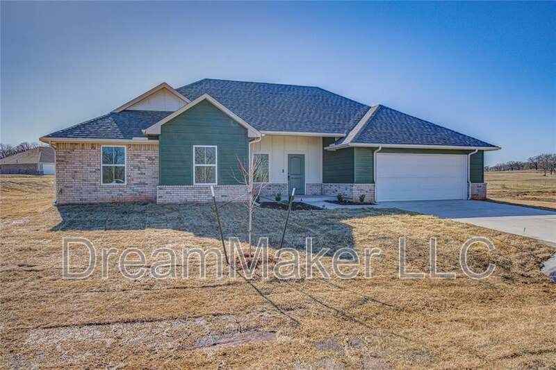 203 Hope Ave - Photo 3 of 37