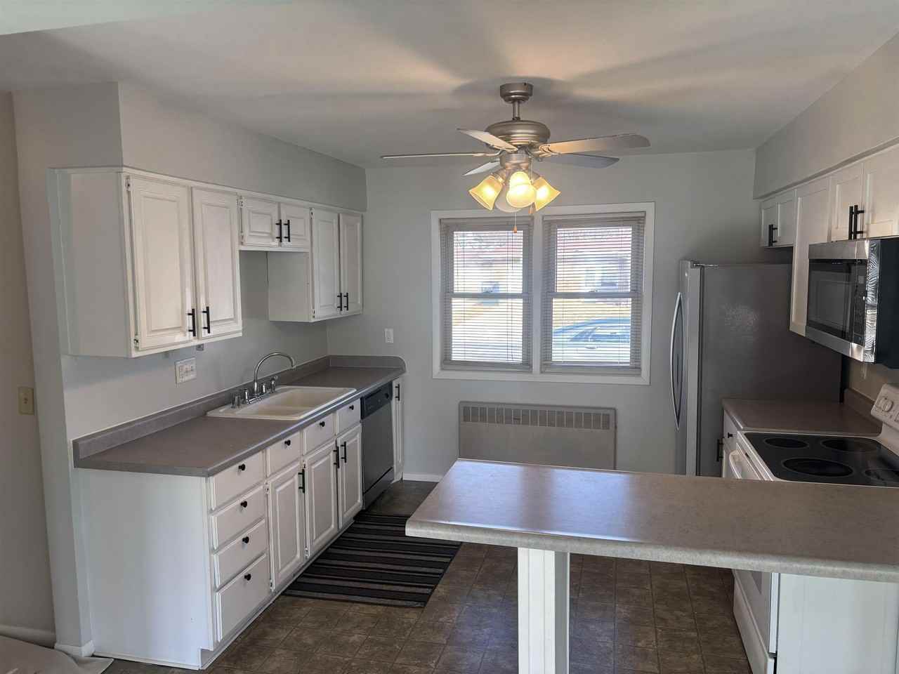 188 Union St #1 - Photo 2 of 9