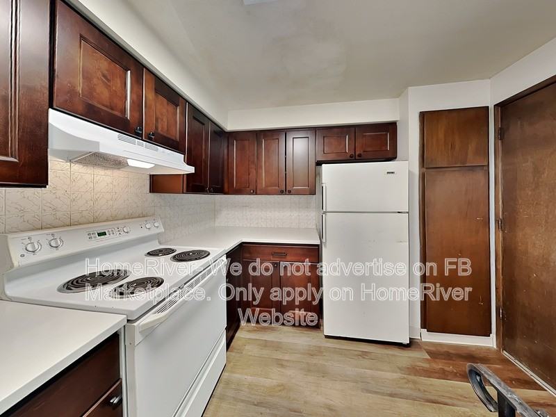 8806 E Michielli Pl - Photo 6 of 19