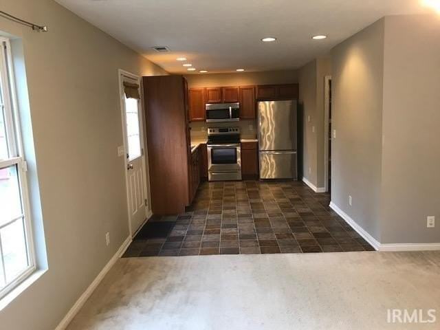 8256 Obrian Blvd - Photo 3 of 6