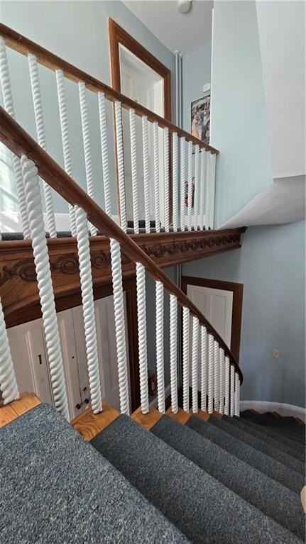 42 Kay St Apt 5 - Photo 4 of 32