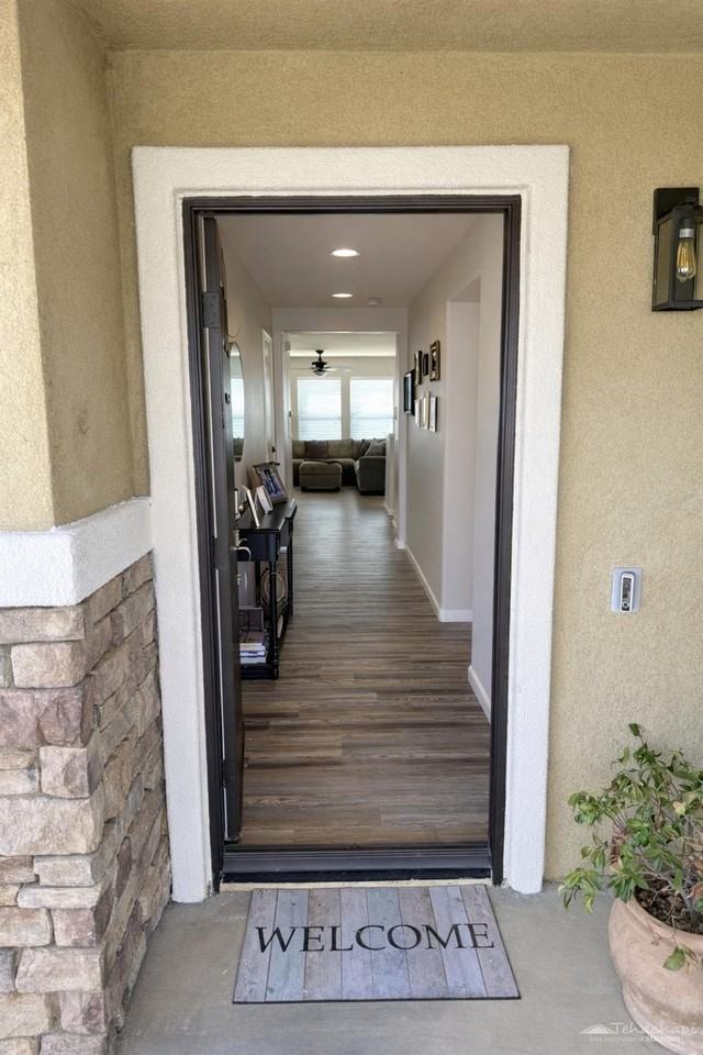 1191 Canyon Dr E - Photo 2 of 15