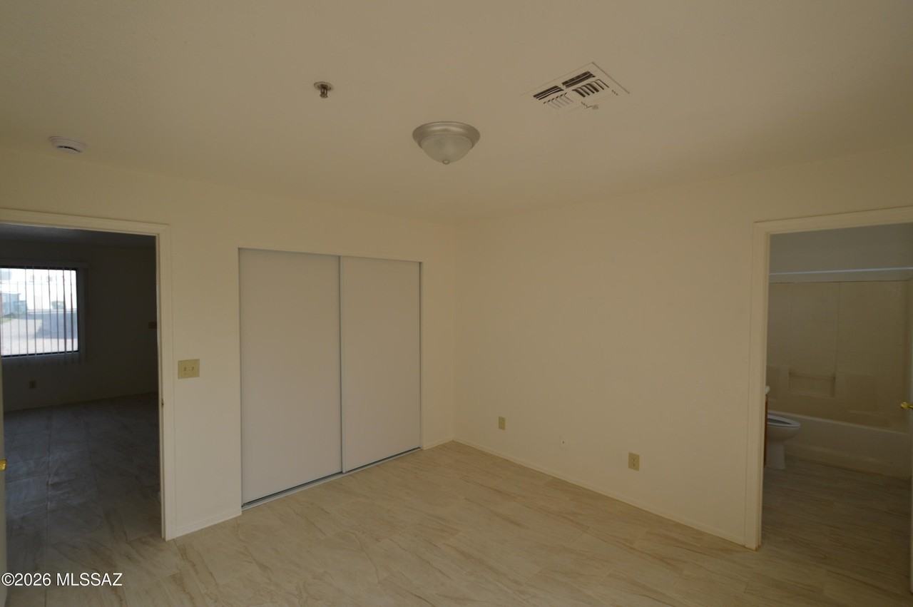 2427 N Los Altos Ave Unit 1 #1 - Photo 4 of 8