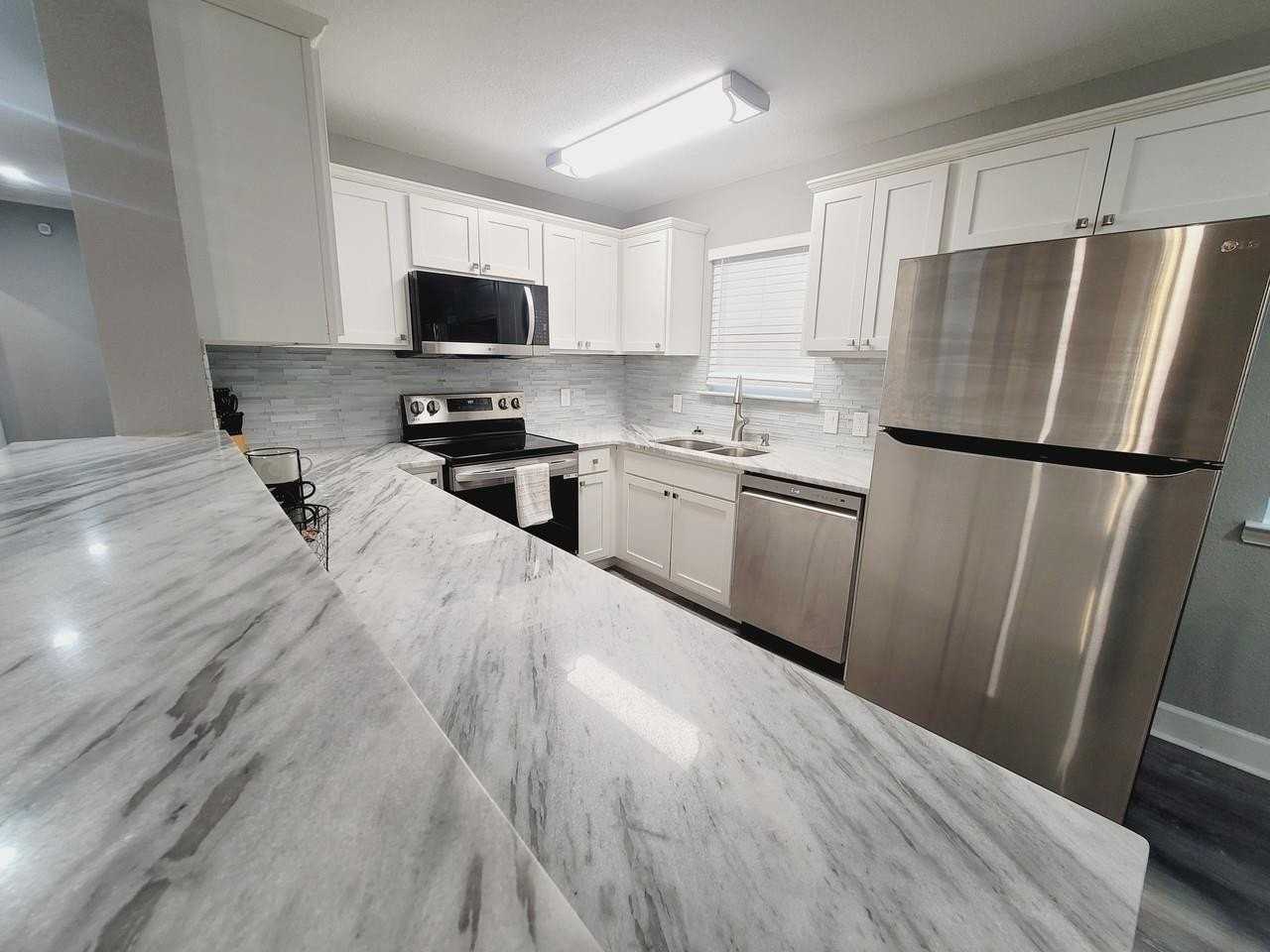 1906 Karen Ln - Photo 7 of 22