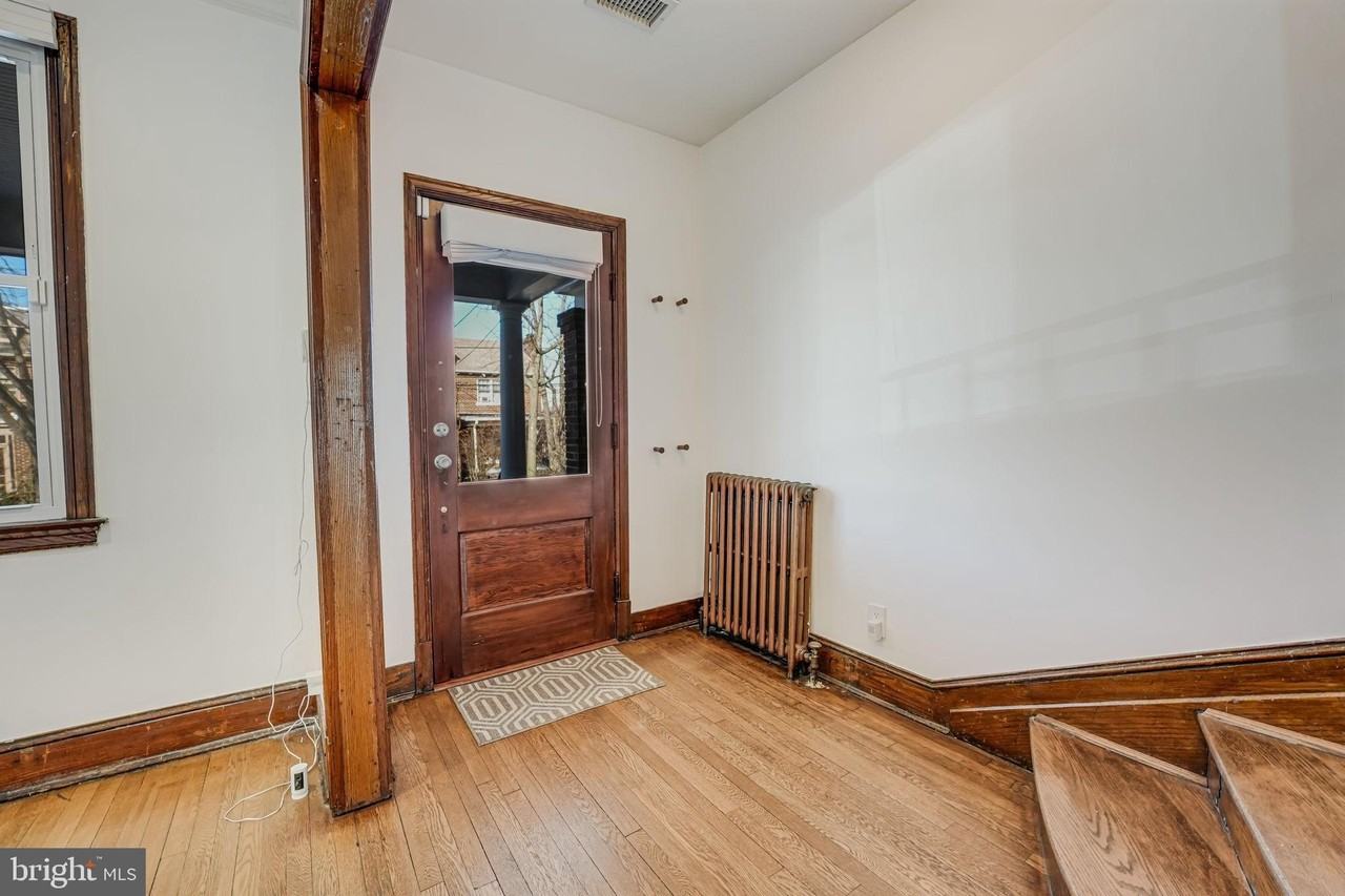 1304 Rittenhouse St Nw - Photo 6 of 50