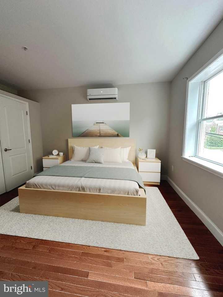 1626 R St Se - Photo 4 of 17