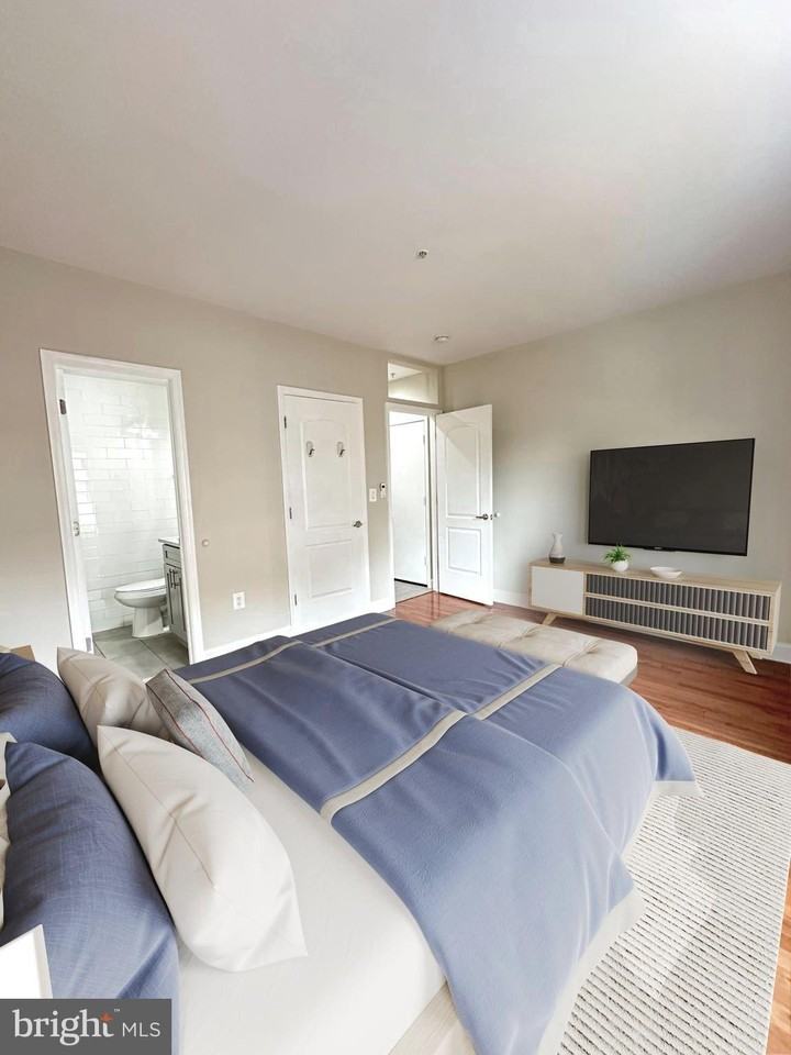 1626 R St Se - Photo 5 of 17