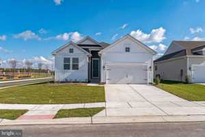 featured image of 23506 Reed Grass Way