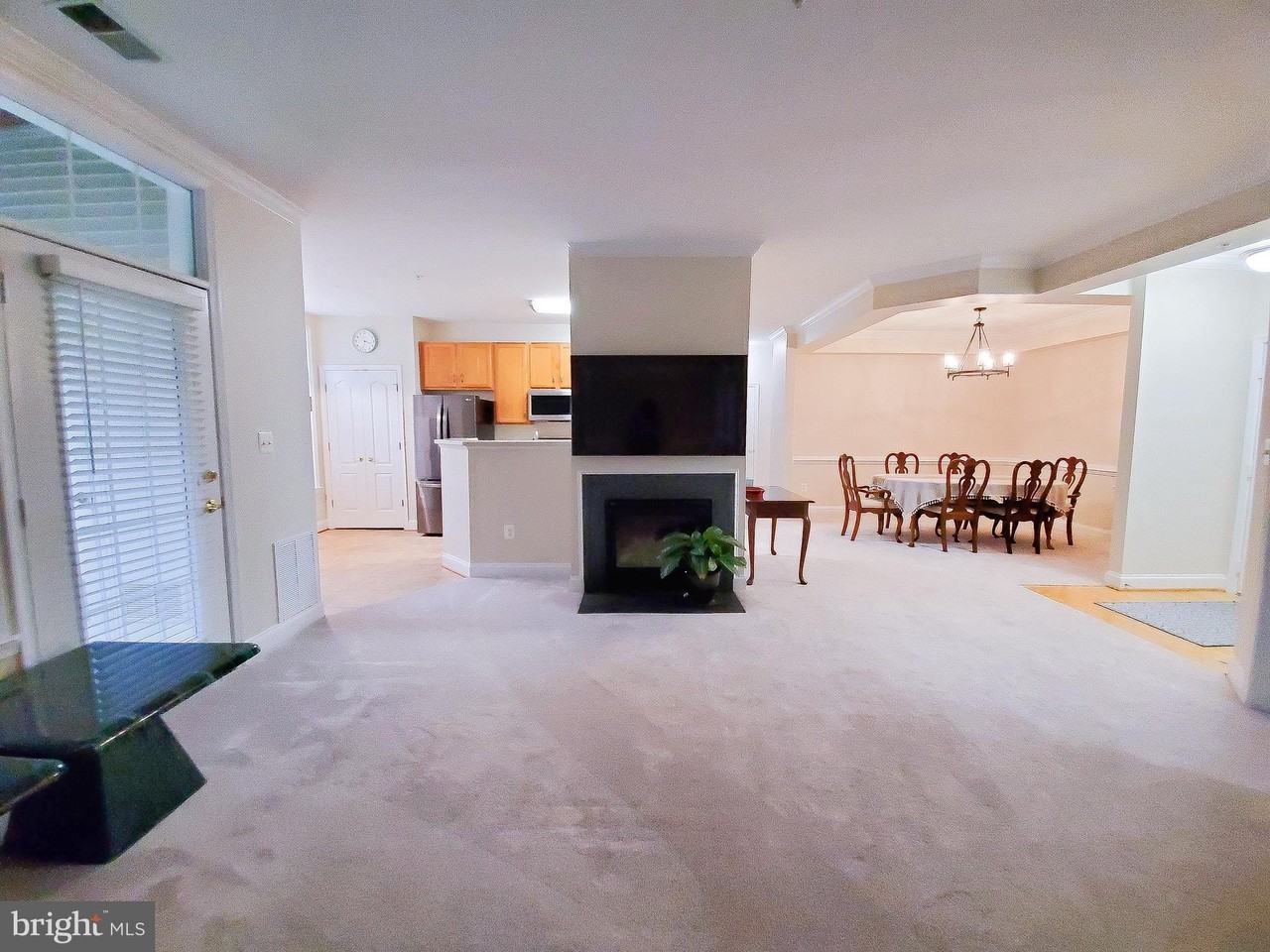 2115 Ganton Grn Apt 111 - Photo 6 of 18