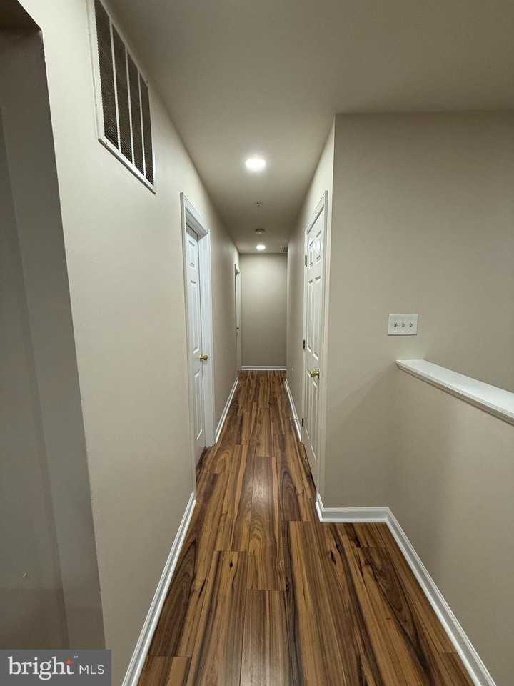 8514 Dangerfield Rd Lowr Level - Photo 7 of 36