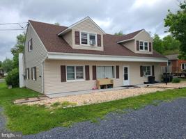 featured image of 65 E Hanover St