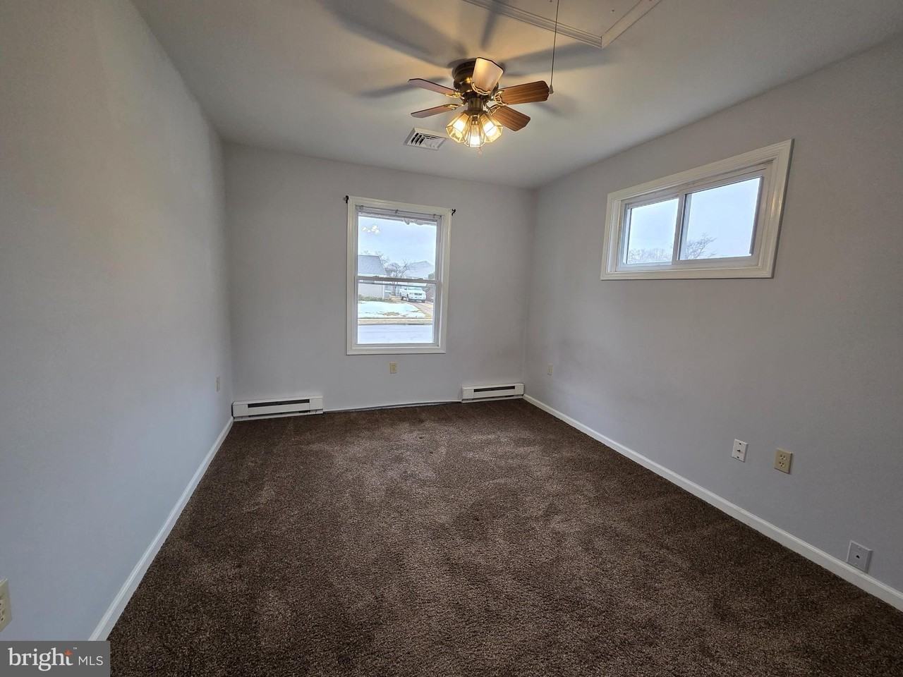 212 Allendale Dr - Photo 7 of 10