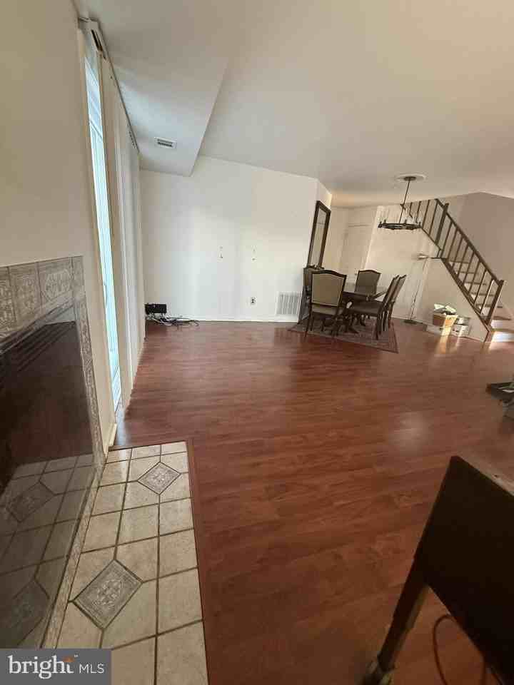 11 Hillcroft Way - Photo 3 of 26