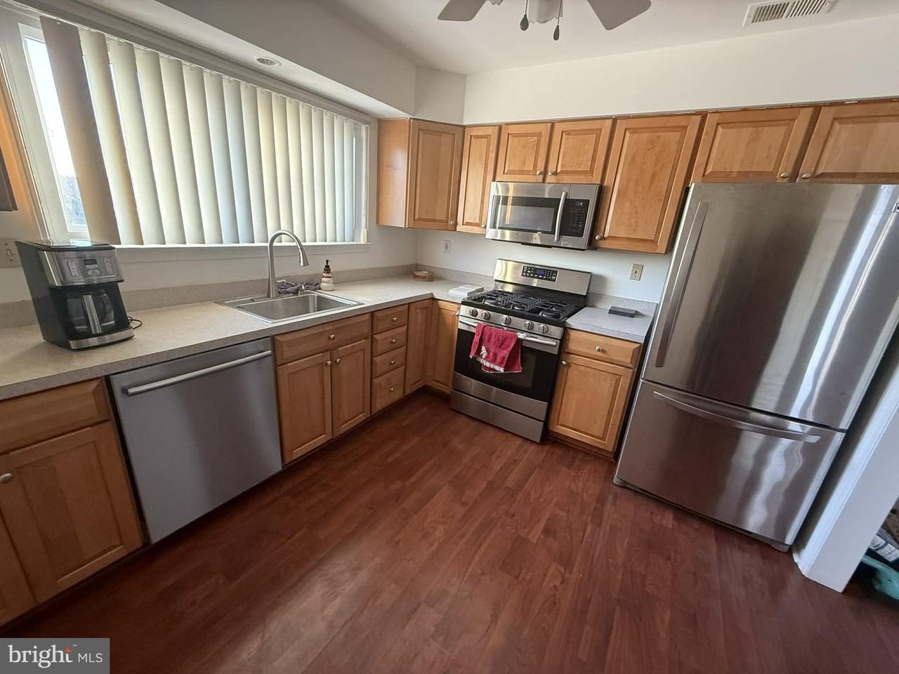 11 Hillcroft Way - Photo 5 of 26