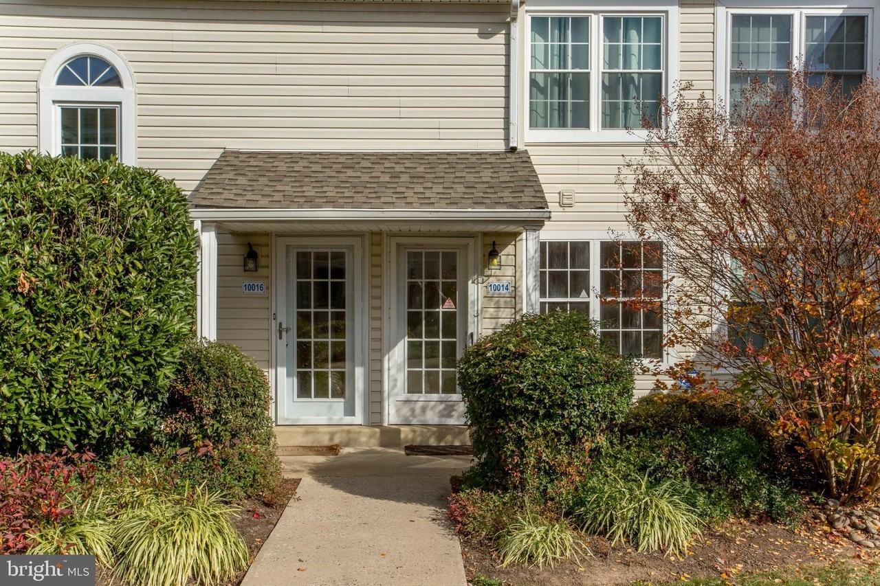 10014 Beacon Hill Dr - Photo 2 of 50