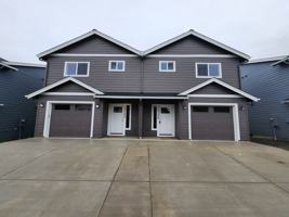 featured image of 1010 Peach Rd