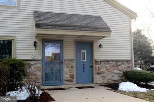 featured image of 208 FOXMEADOW Drive unit: Condo 208