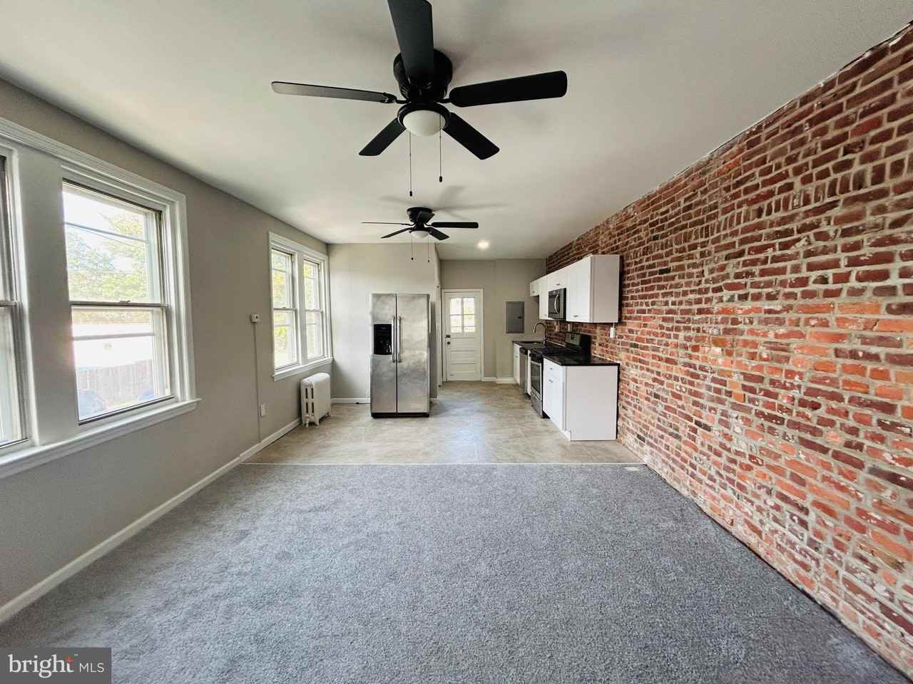 326 Fountain St Apt 2 - Photo 2 of 21