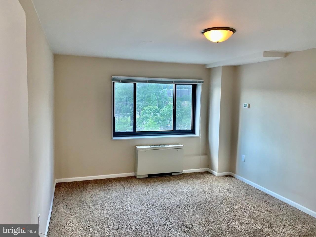 1300 S Arlington Ridge Rd Apt 205 #205 - Photo 7 of 18