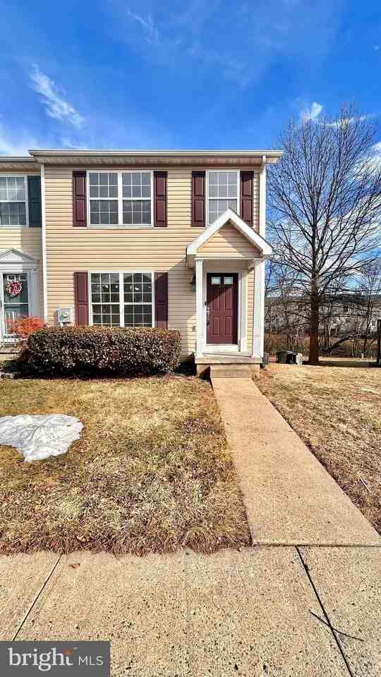 209 Copperfield Ln - Photo 2 of 21