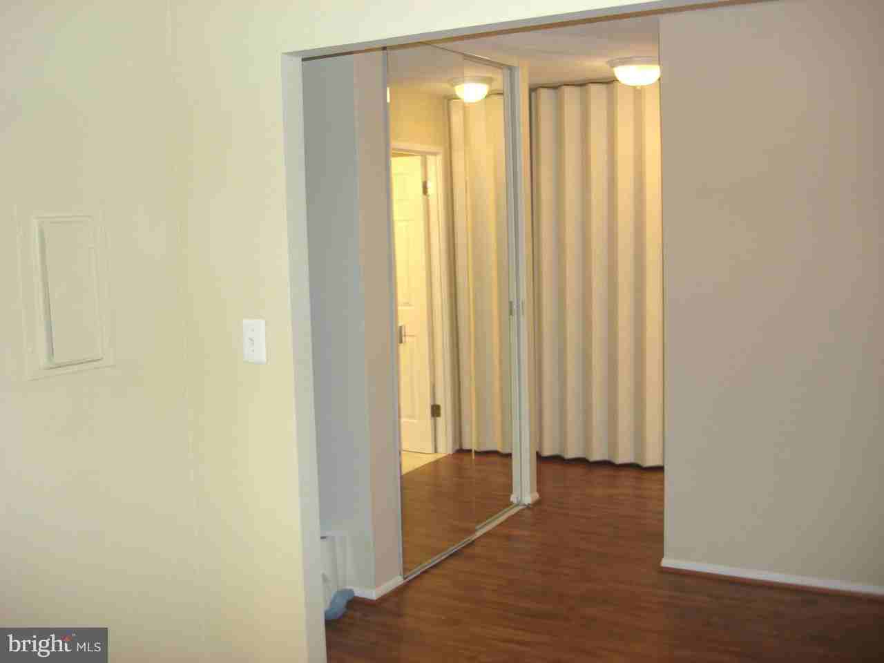 8340 Greensboro Dr #516 - Photo 2 of 35