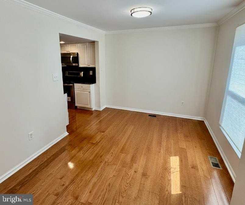 6291 Kerrydale Dr - Photo 5 of 44