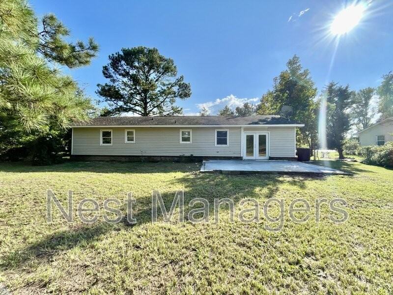 5985 Mcdonald Rd - Photo 2 of 21