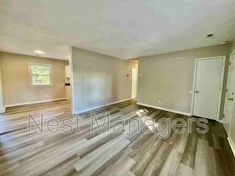 5985 Mcdonald Rd - Photo 4 of 21