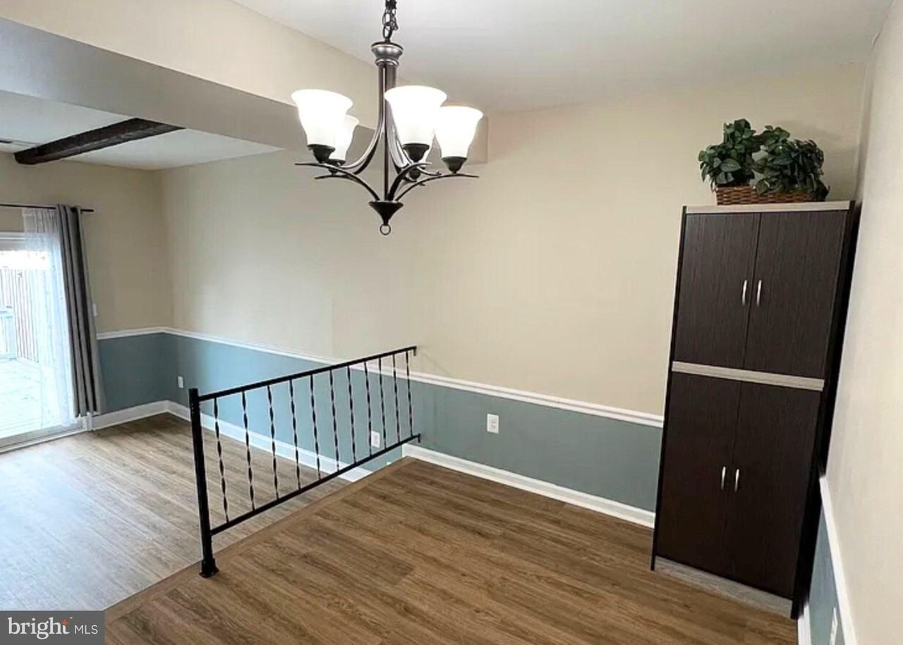 10108 Sabin Dr - Photo 7 of 29