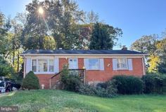 2308 W Longview Dr - Photo 1 of 1