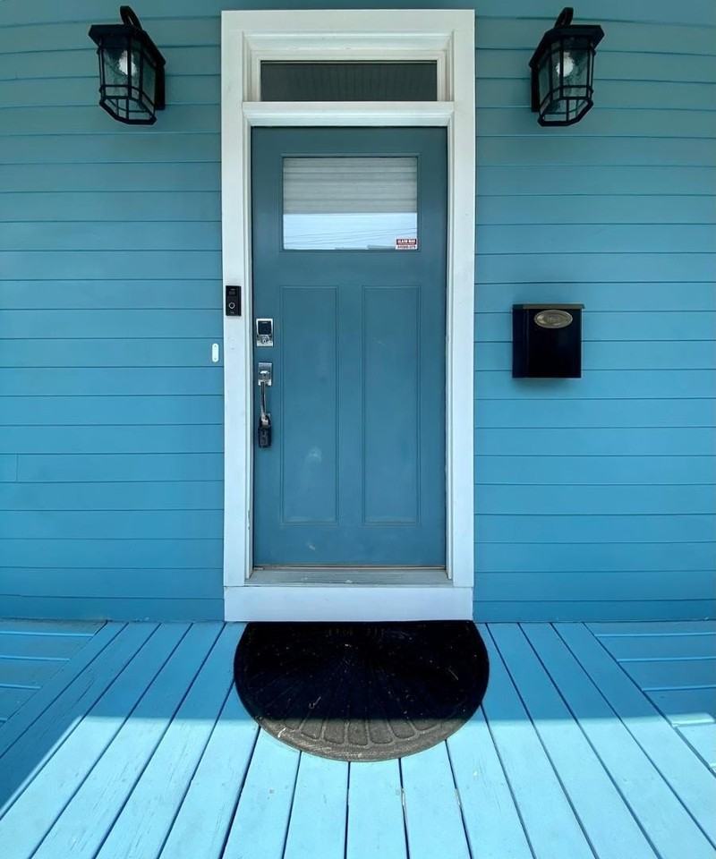 305 Mallard Ave - Photo 3 of 50