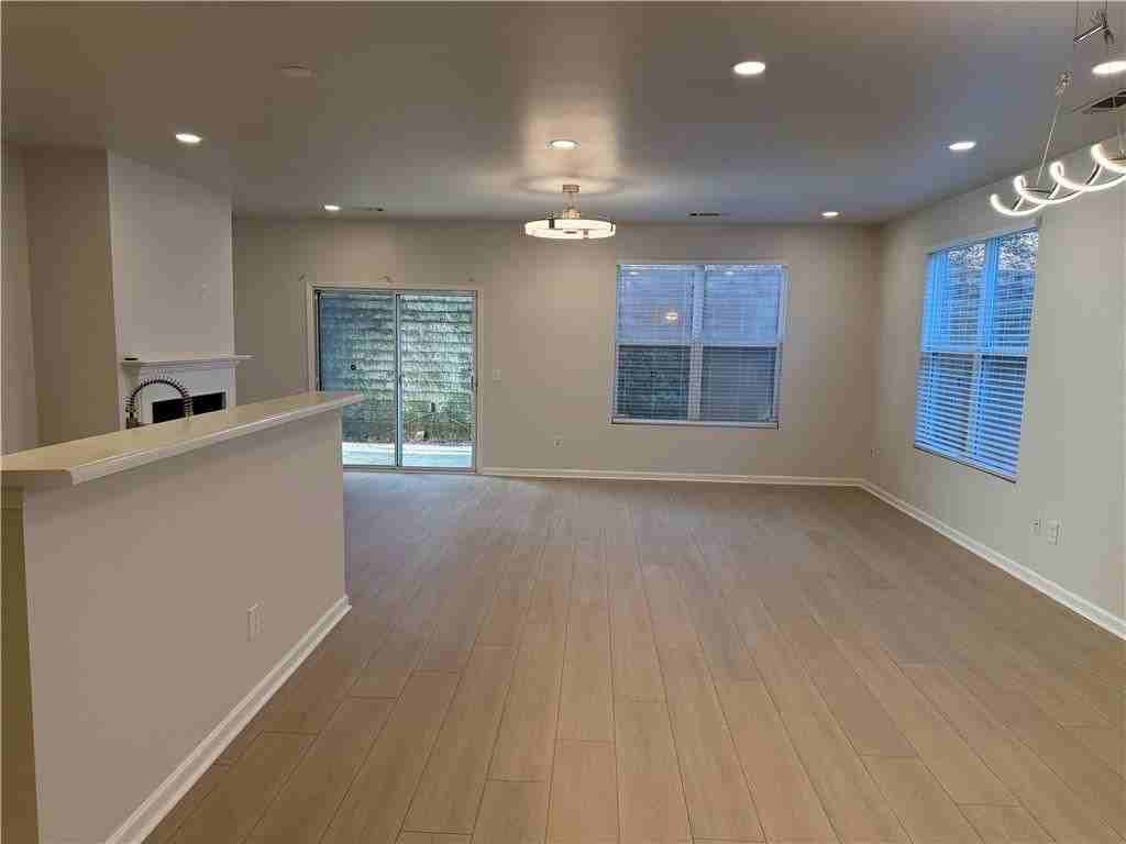 3317 Fernview Dr - Photo 2 of 18