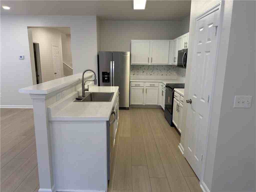 3317 Fernview Dr - Photo 6 of 18