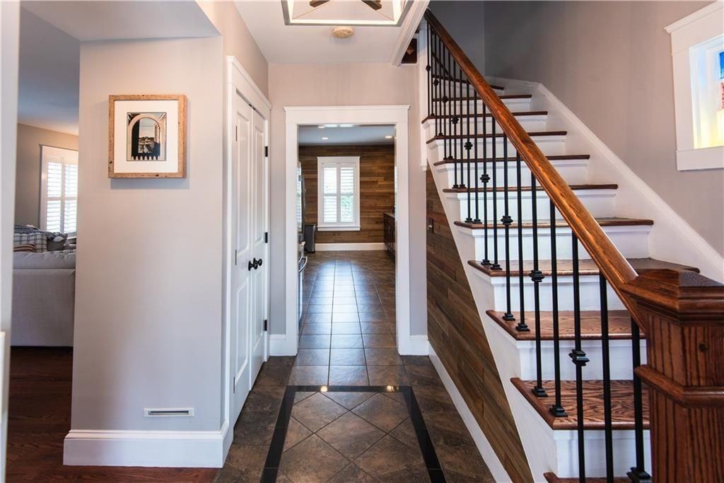 32 Hammond St - Photo 5 of 31