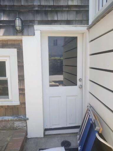 11 Crescent Rd ##1 - Photo 2 of 20