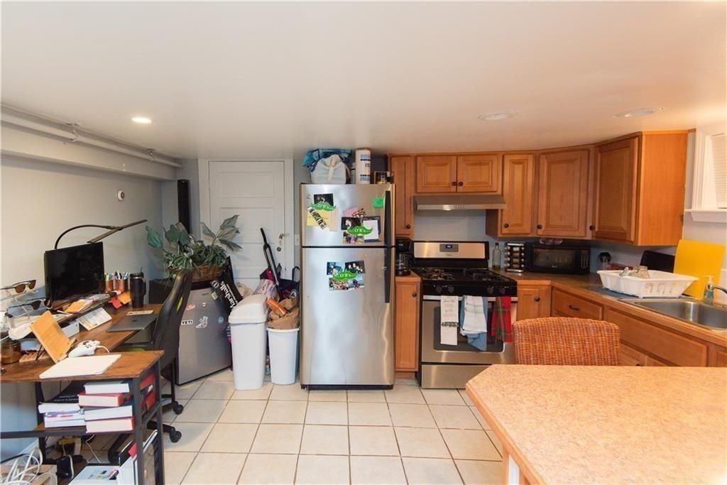 11 Crescent Rd ##1 - Photo 6 of 20