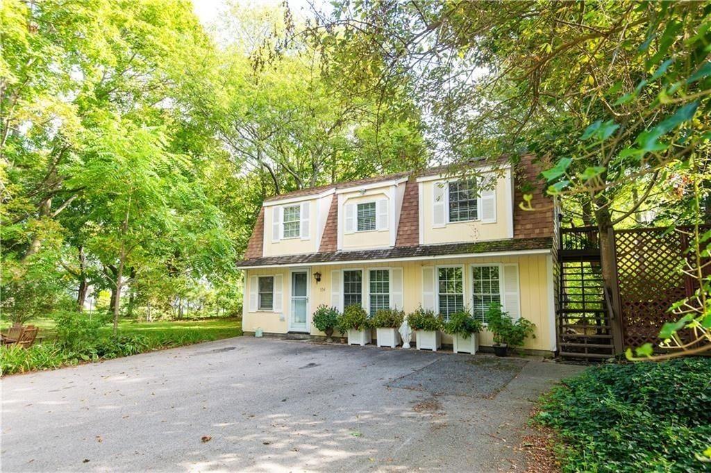 554 E Main Rd - Photo 2 of 19