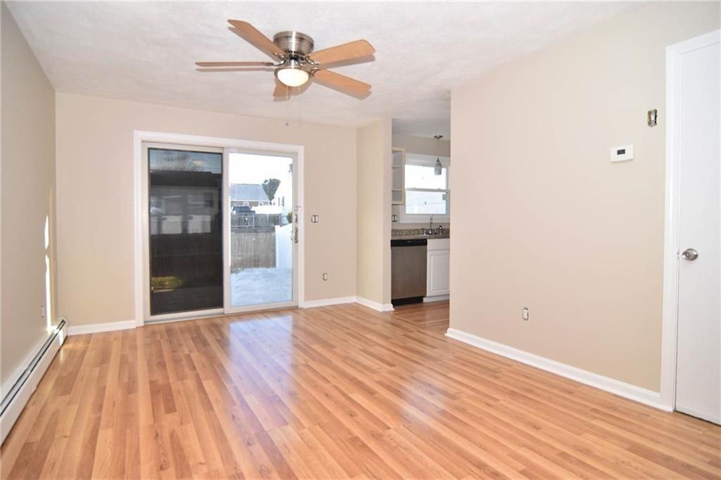 8 Coleman St ##B - Photo 7 of 22