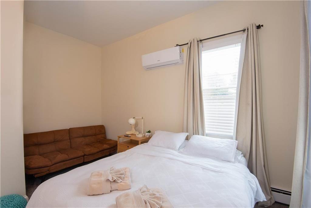 391 Aquidneck Ave - Photo 7 of 16