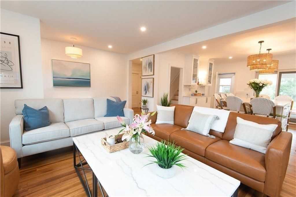 29 Fenner Ave - Photo 4 of 46