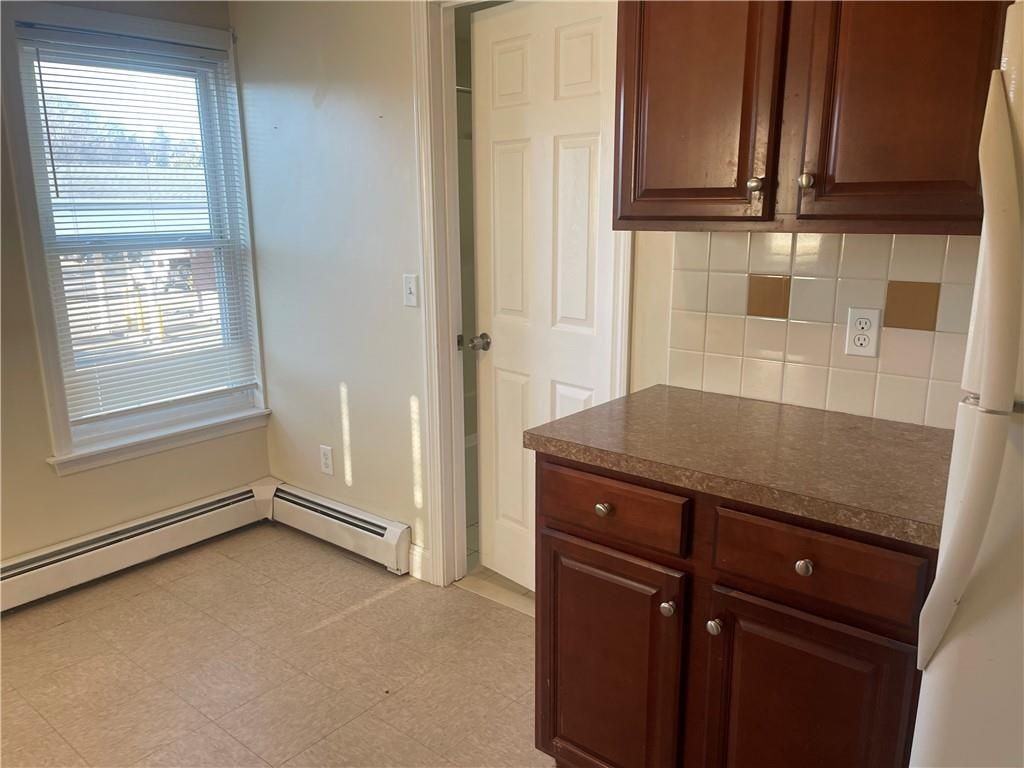 585 Main St ##2a - Photo 3 of 17