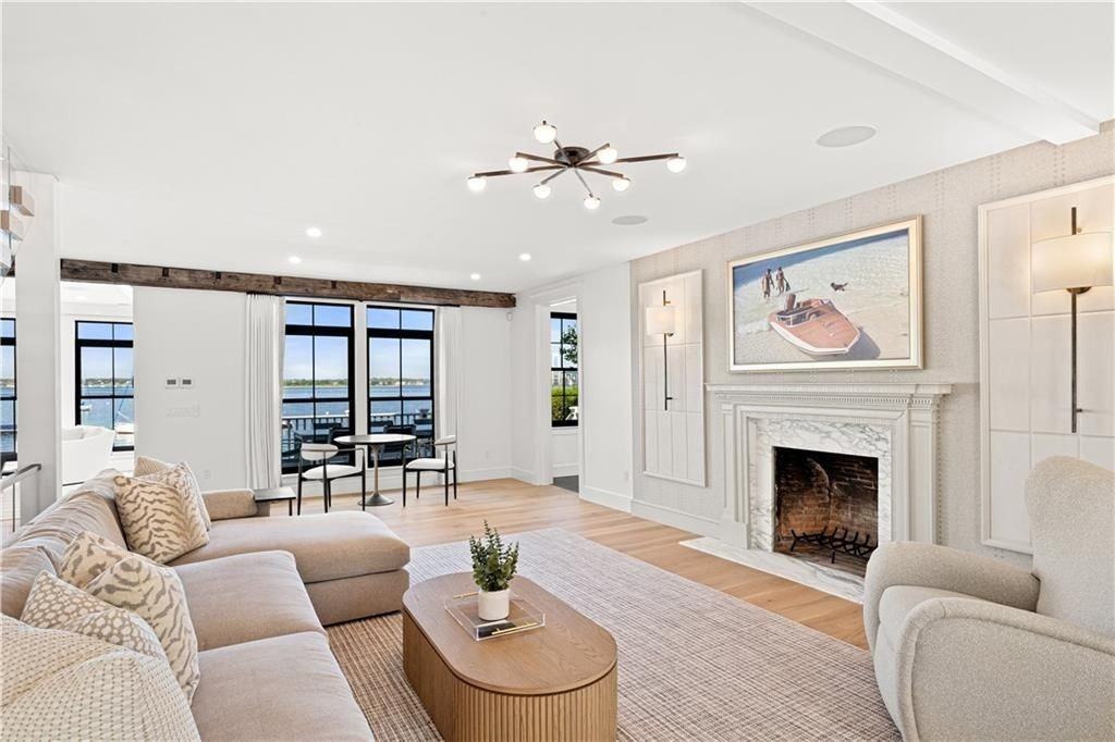 96 Washington St - Photo 5 of 28