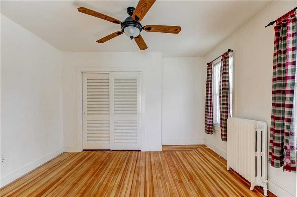 577 Spring St - Photo 5 of 19